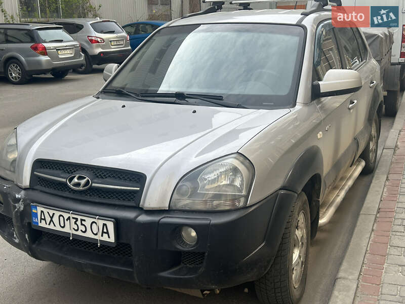 2005 hyundai tucson