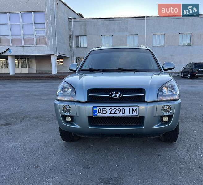 2005 hyundai tucson