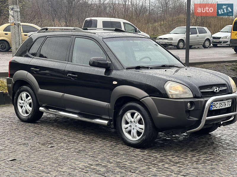 2005 hyundai tucson