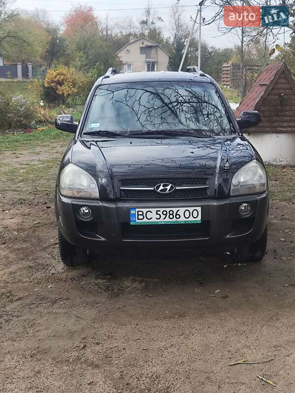 2005 hyundai tucson