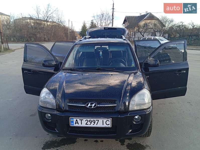 2005 hyundai tucson