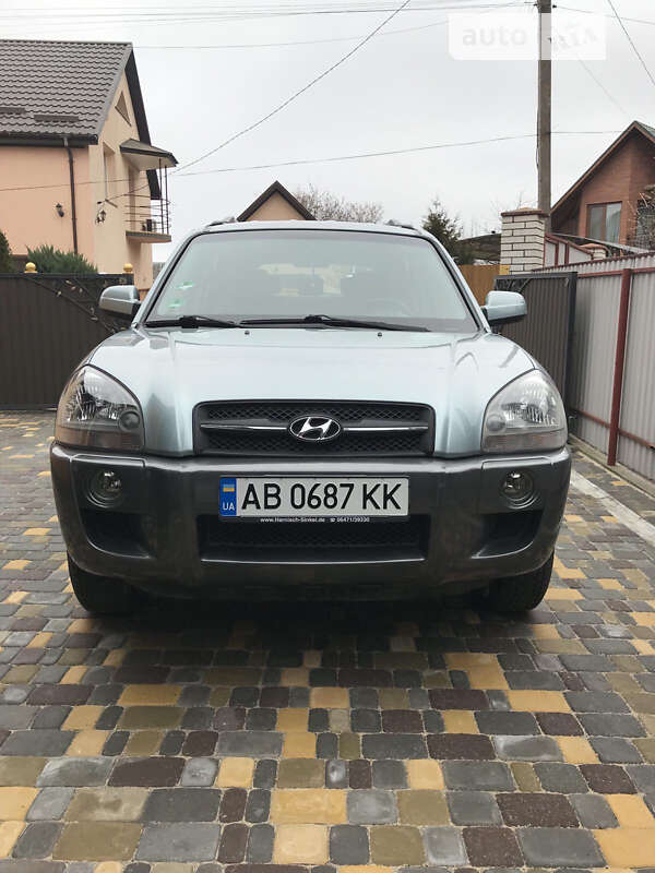 2005 hyundai tucson