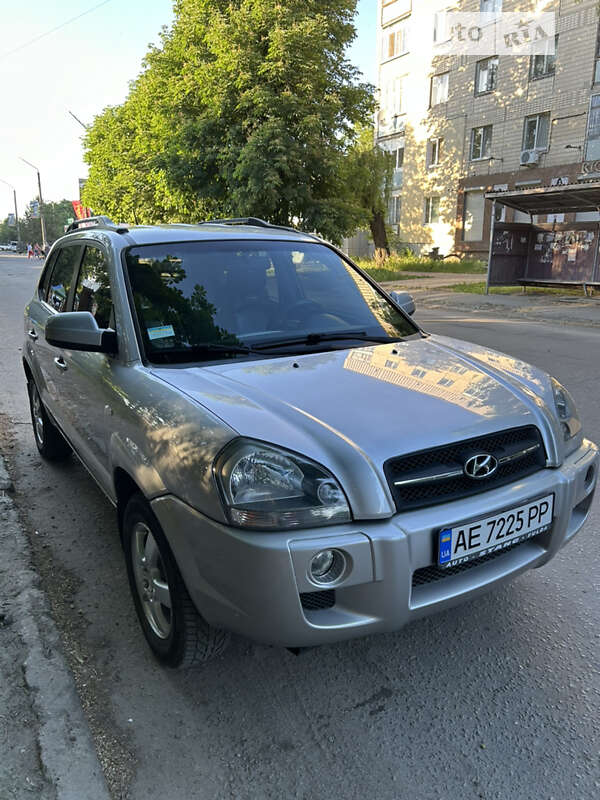2005 hyundai tucson
