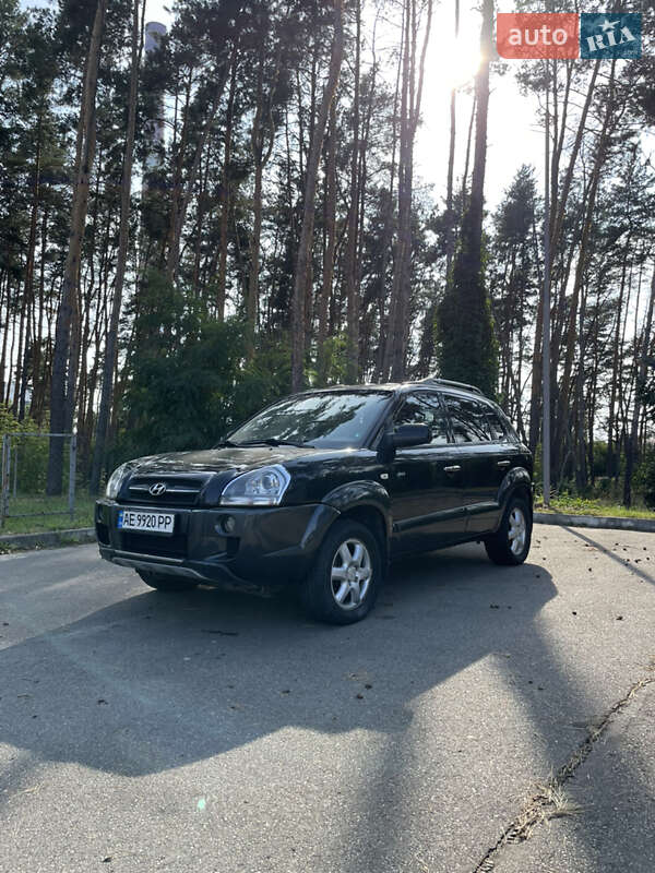 2004 hyundai tucson
