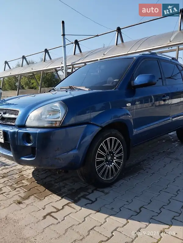 2004 hyundai tucson
