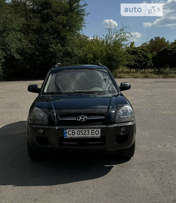 2004 hyundai tucson
