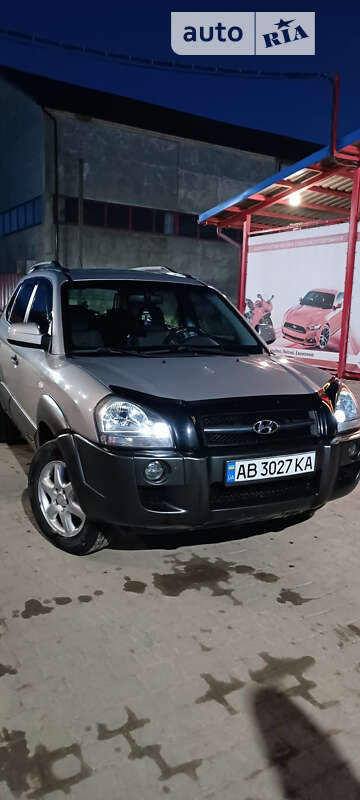 2005 hyundai tucson