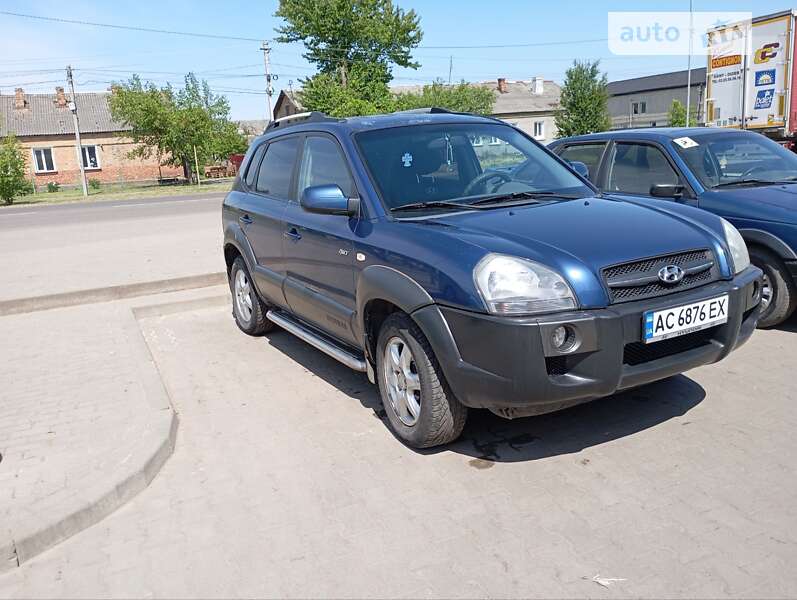 2004 hyundai tucson