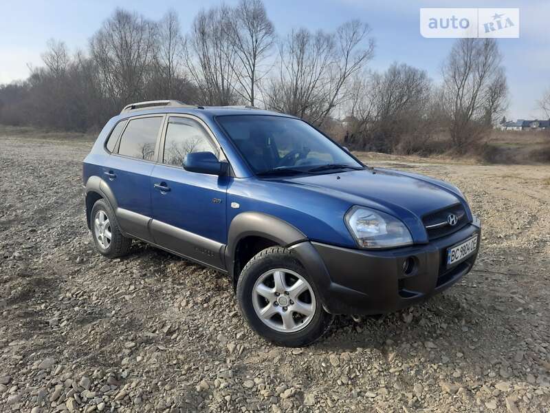 2005 hyundai tucson