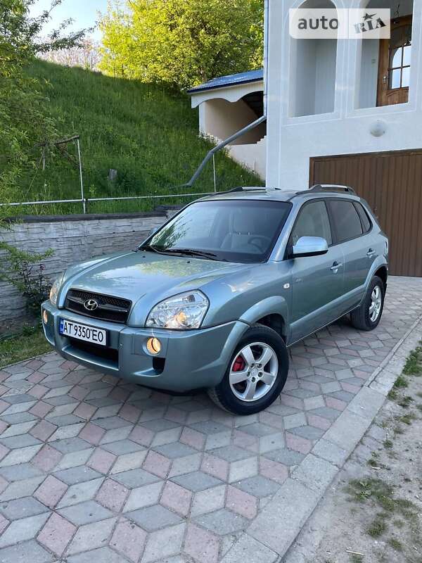 2005 hyundai tucson