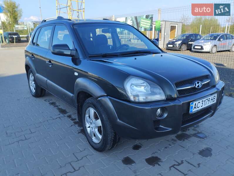 2005 hyundai tucson