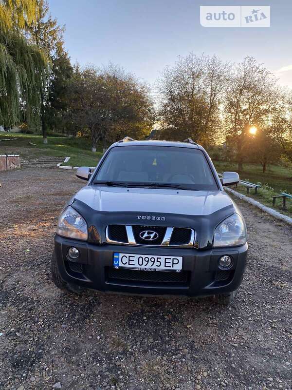 2005 hyundai tucson