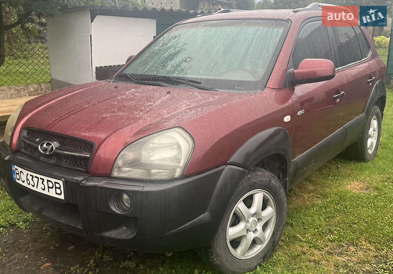 2005 hyundai tucson
