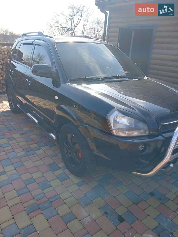 2005 hyundai tucson