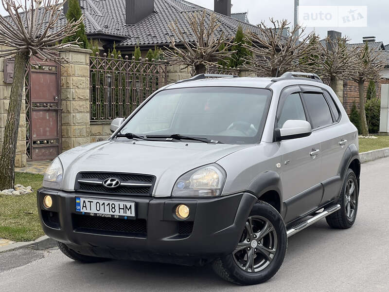2005 hyundai tucson