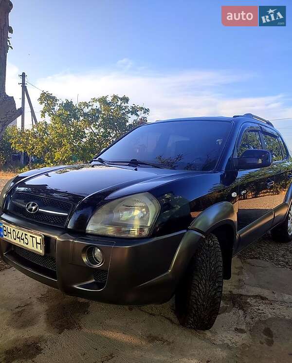 2005 hyundai tucson
