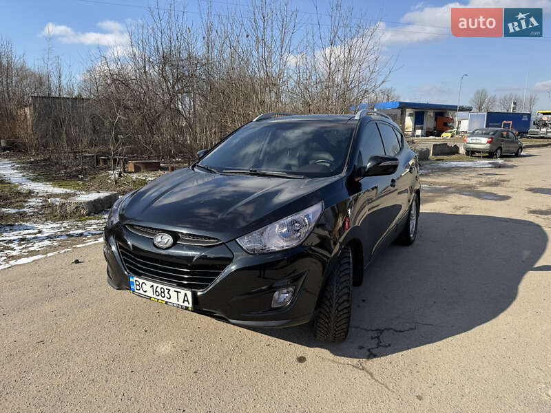 2010 hyundai tucson