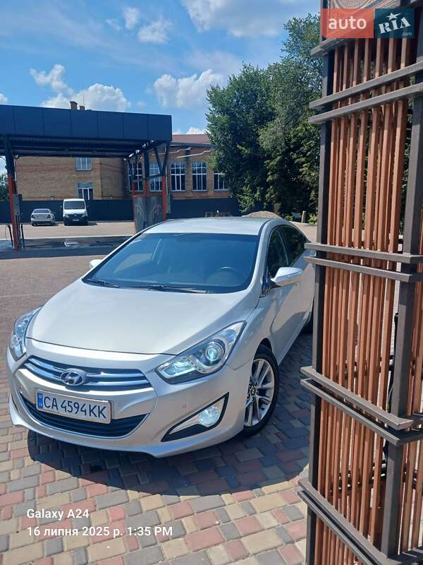 2014 hyundai i40