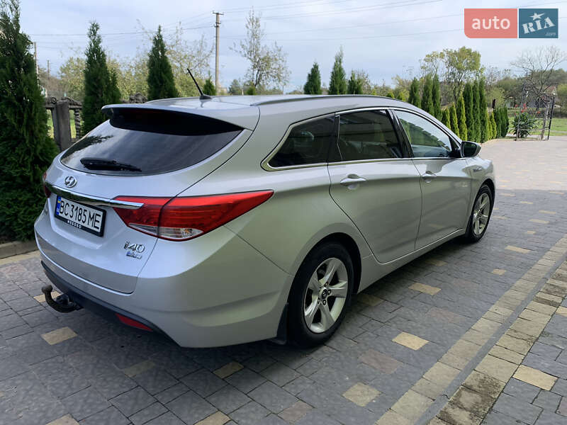 2012 hyundai i40