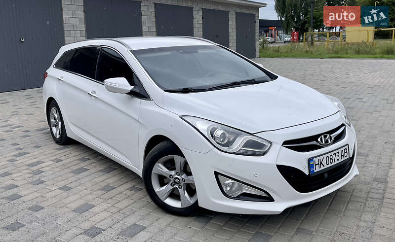2012 hyundai i40
