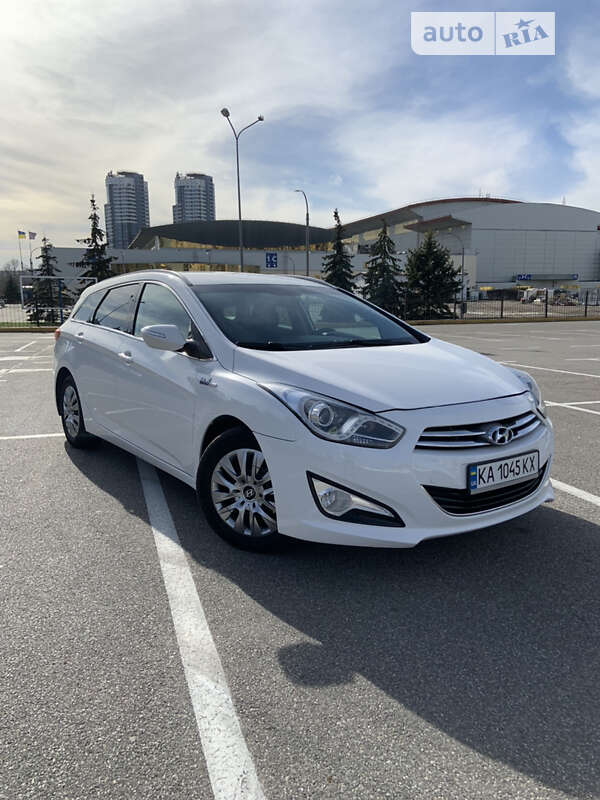 2014 hyundai i40