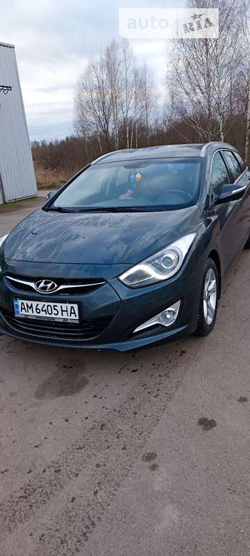2012 hyundai i40