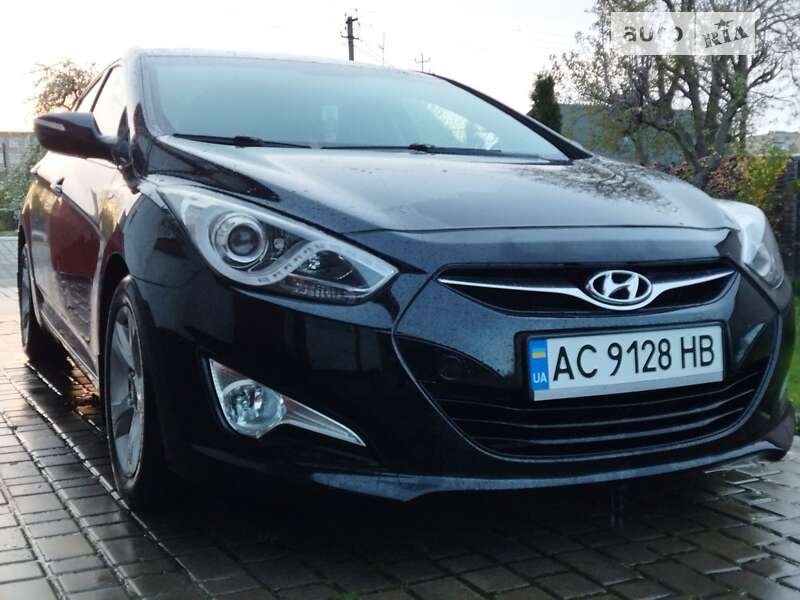 2012 hyundai i40
