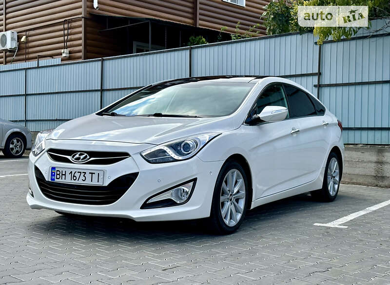 2012 hyundai i40