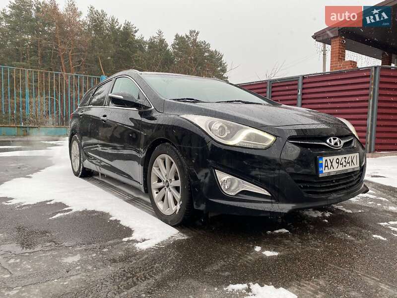 2011 hyundai i40