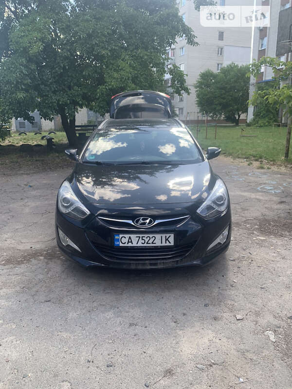 2011 hyundai i40