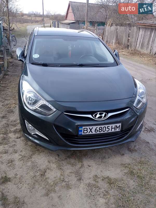 2011 hyundai i40