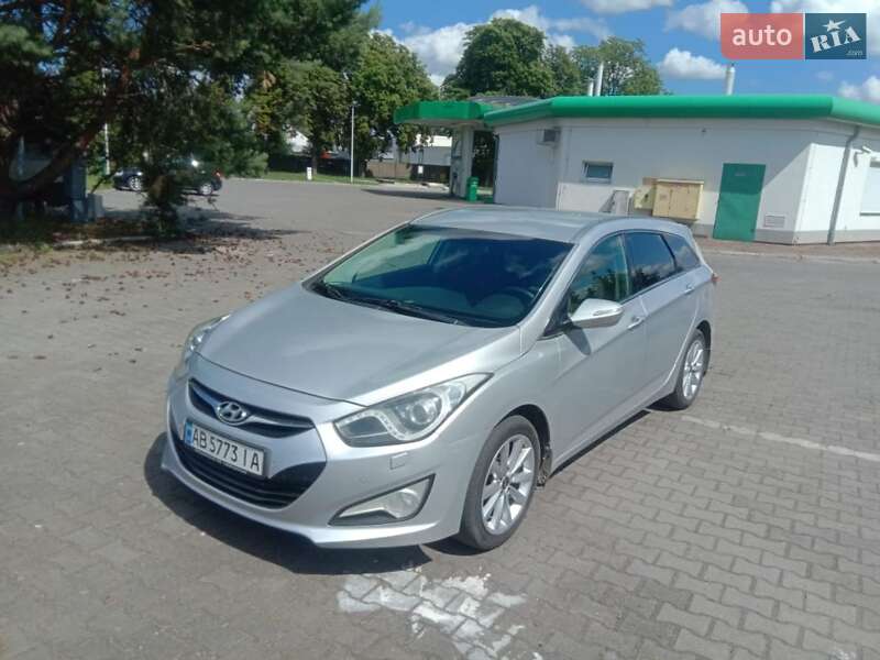 2012 hyundai i40