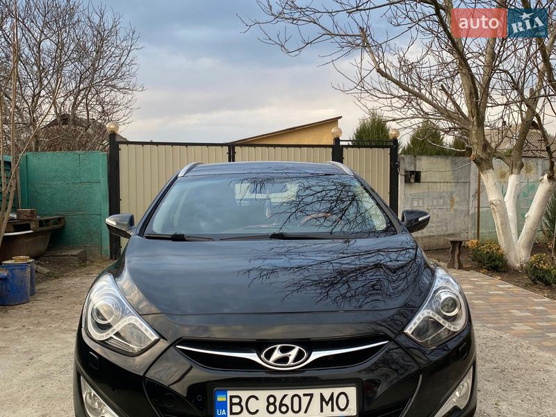 2012 hyundai i40