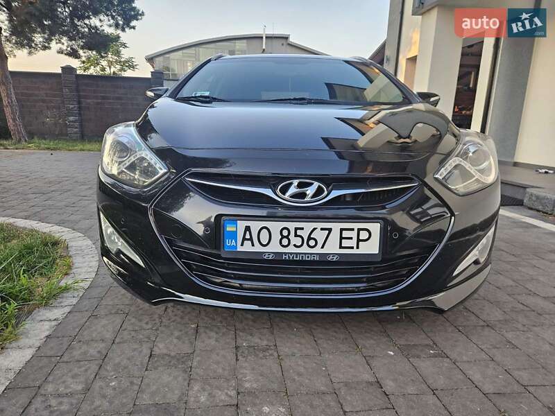 2012 hyundai i40