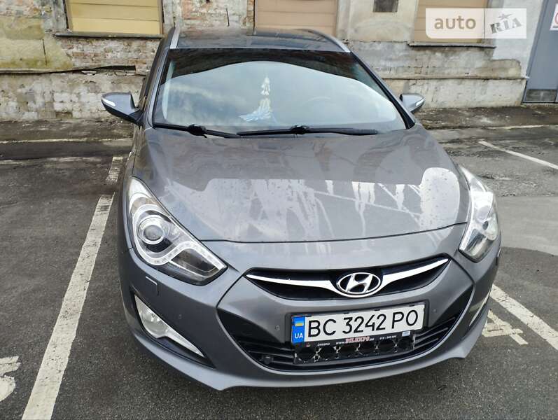 2013 hyundai i40