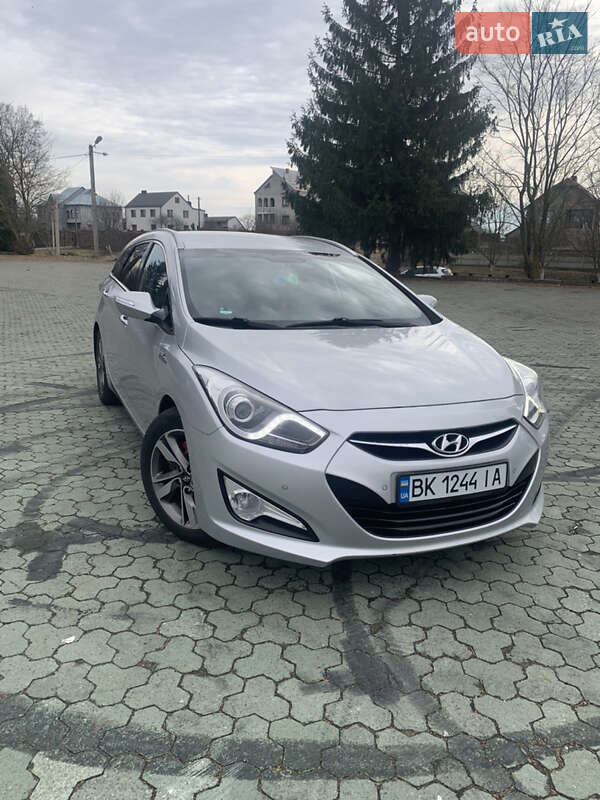 2014 hyundai i40