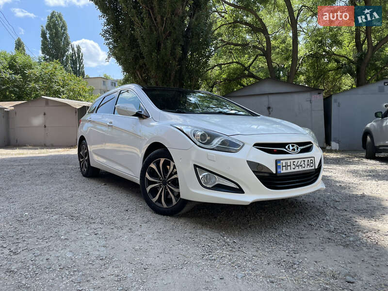 2012 hyundai i40