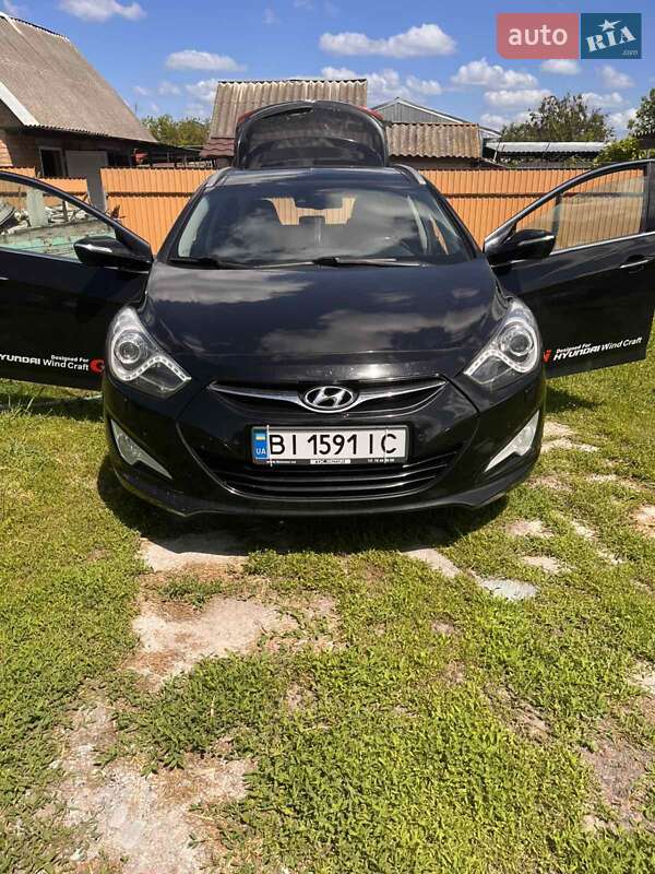 2011 hyundai i40