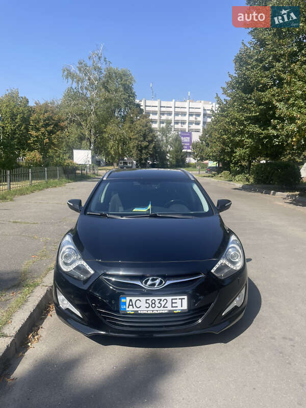 2013 hyundai i40