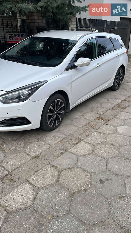 2015 hyundai i40
