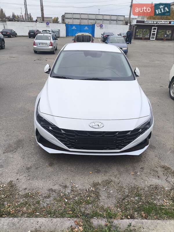 2020 hyundai avante