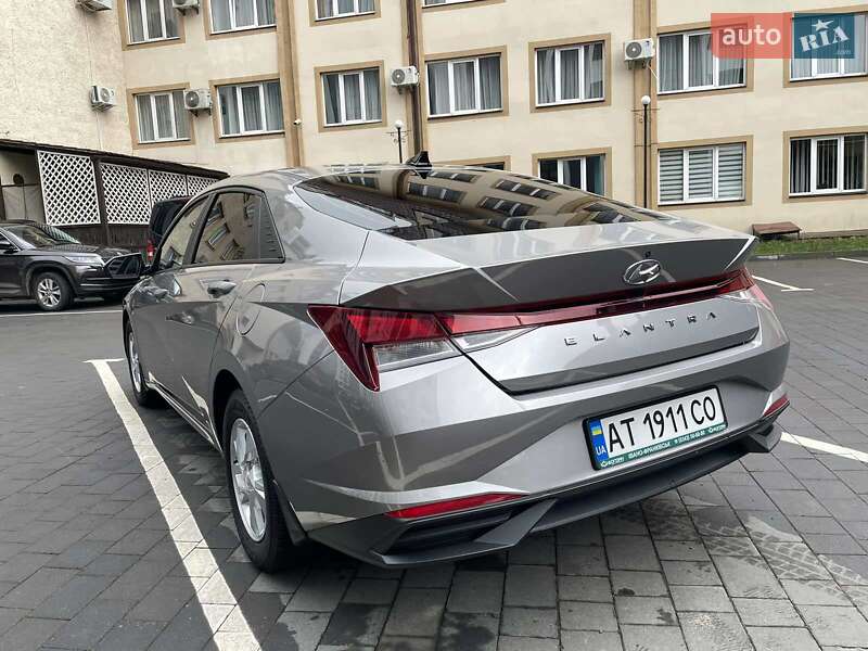 2021 hyundai elantra