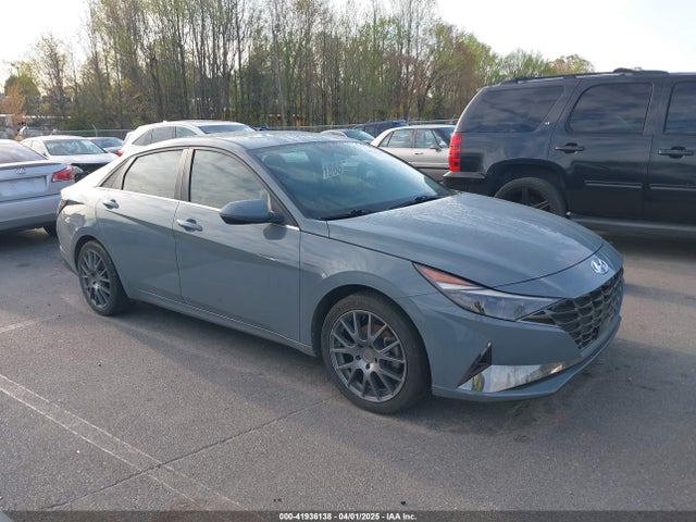 2022 hyundai elantra