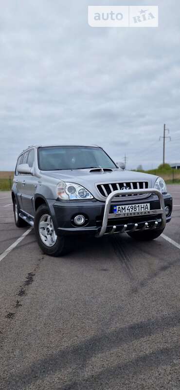 2003 hyundai terracan