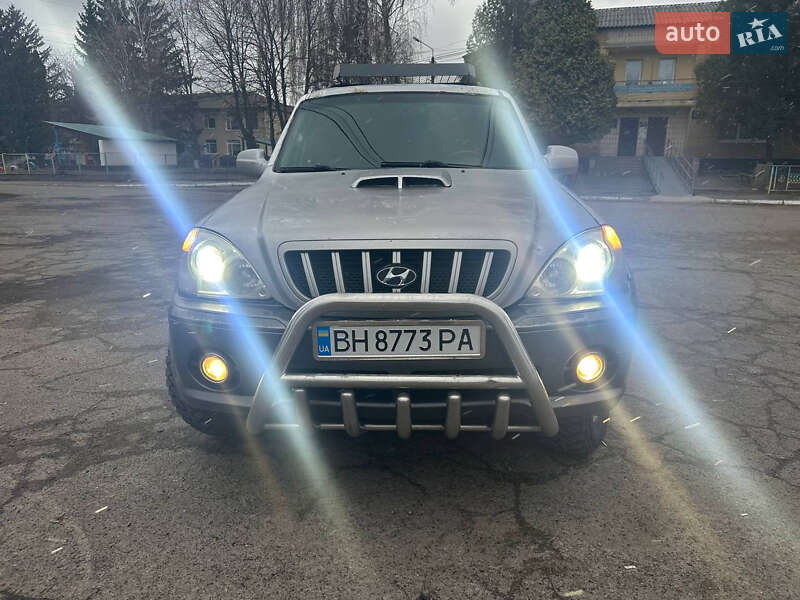 2004 hyundai terracan