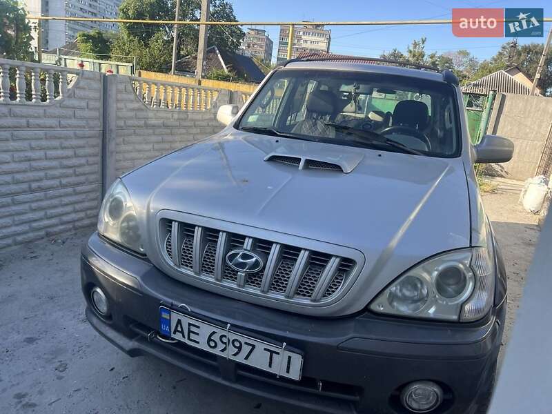 2004 hyundai terracan