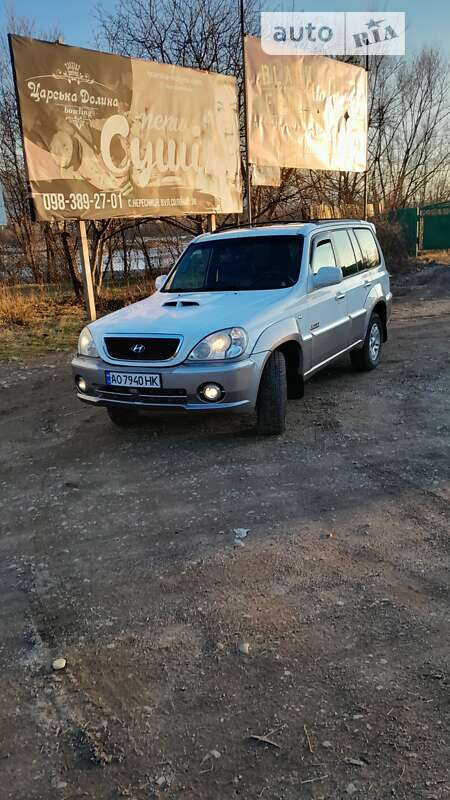 2003 hyundai terracan