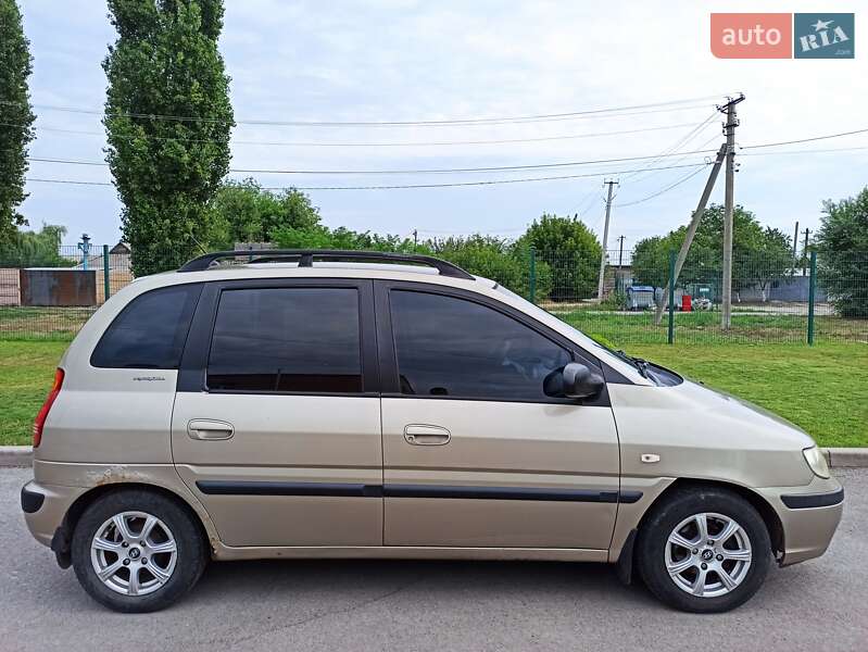 2005 hyundai matrix