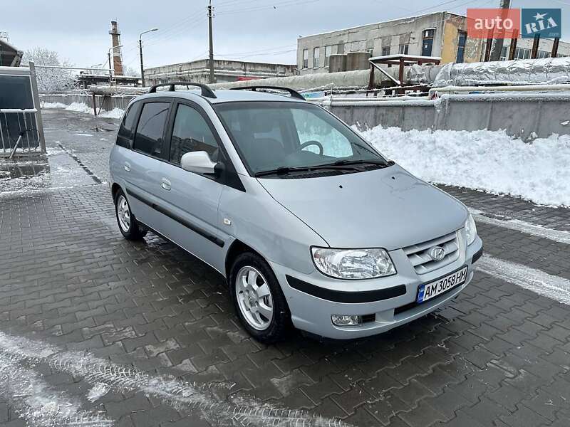 2004 hyundai matrix