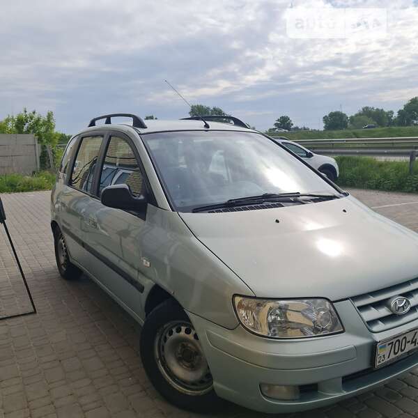 2002 hyundai matrix